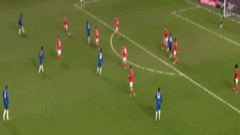 周彦含亚巡次级赛首日70杆并列第12，领跑揭幕战